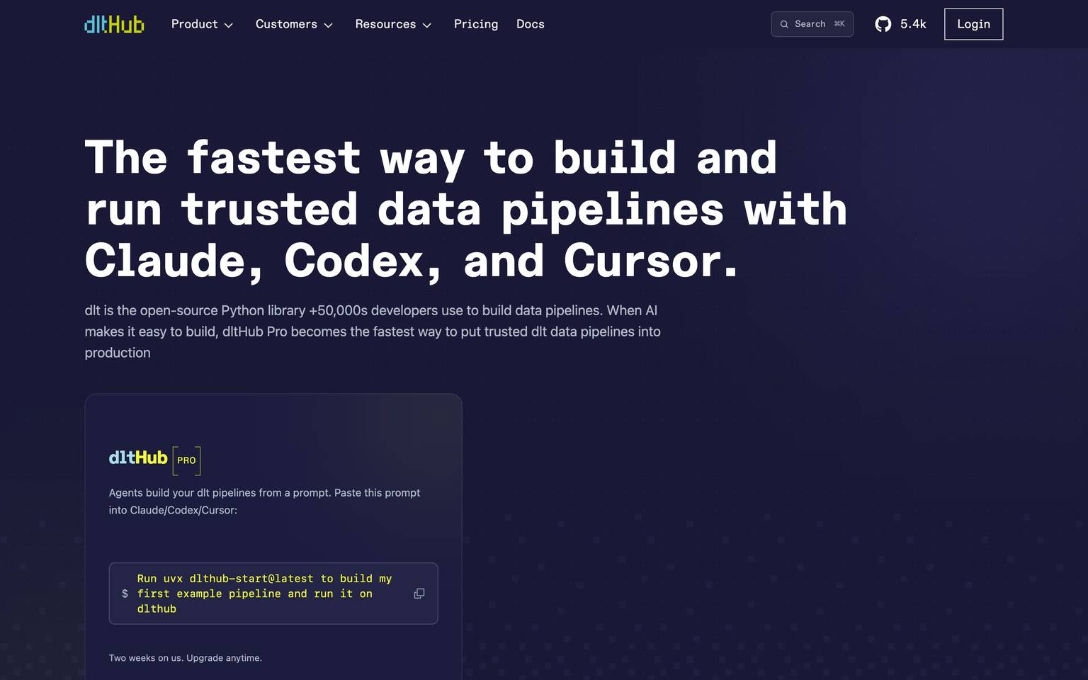 dltHub homepage design, full-page screenshot